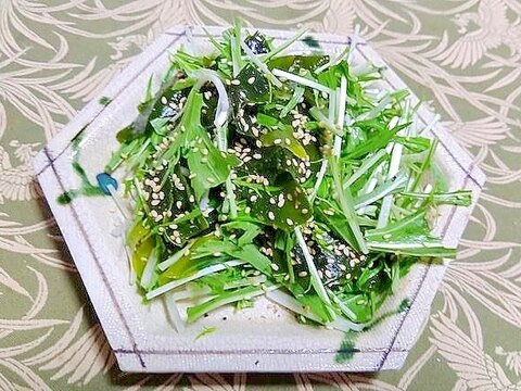 (ノンオイル)生わかめと水菜のサラダ